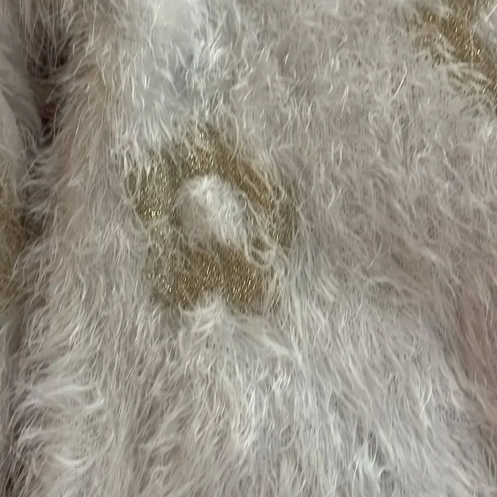 Jessica Simpson sweater - Picture 3 of 3